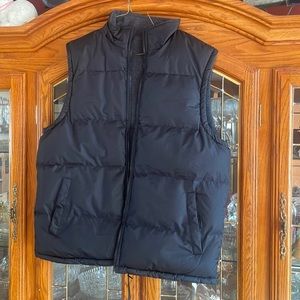 IOS Apparel size XLarge Men’s Reversible Vest New With Tags